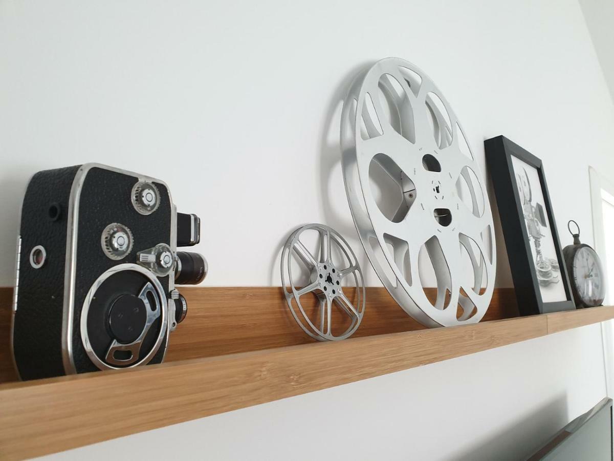 Apartment Movie Primošten Buitenkant foto