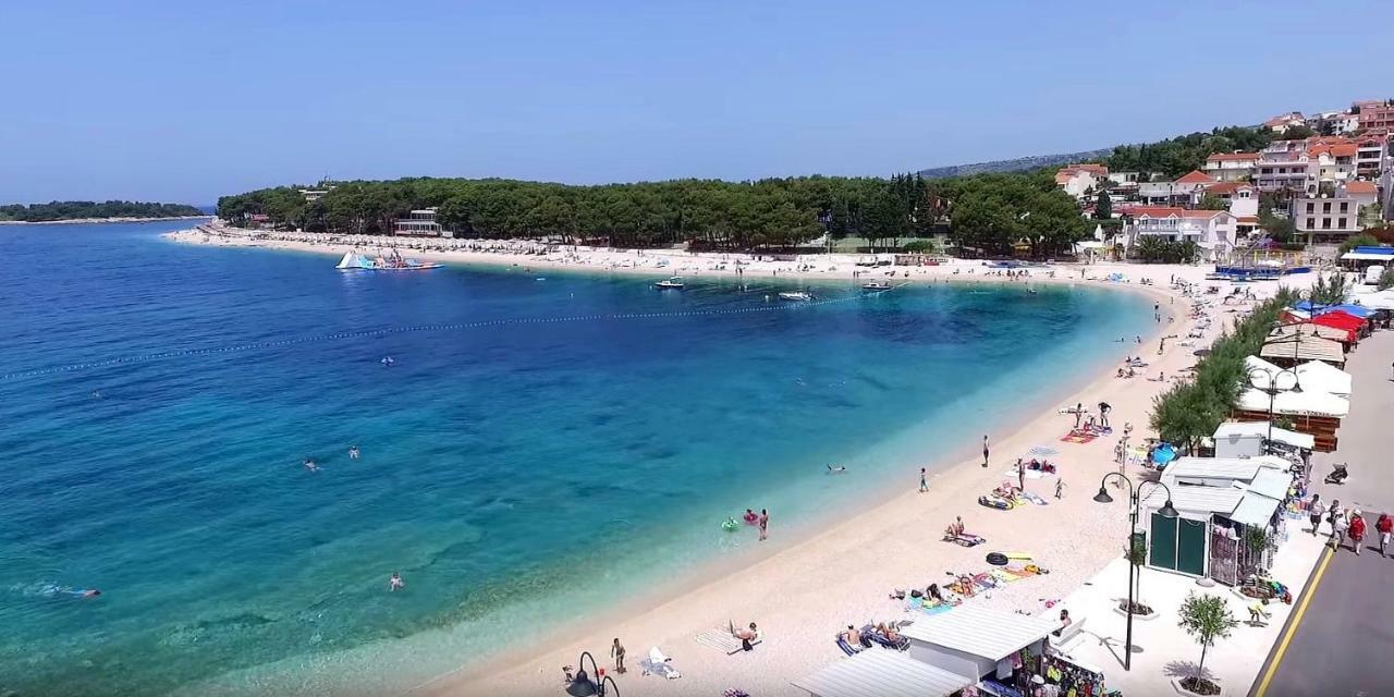 Apartment Movie Primošten Buitenkant foto